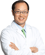 Thomas Youm, MD Shoulder Arthroscopy Board-Certified Orthopaedic Surgeon-s